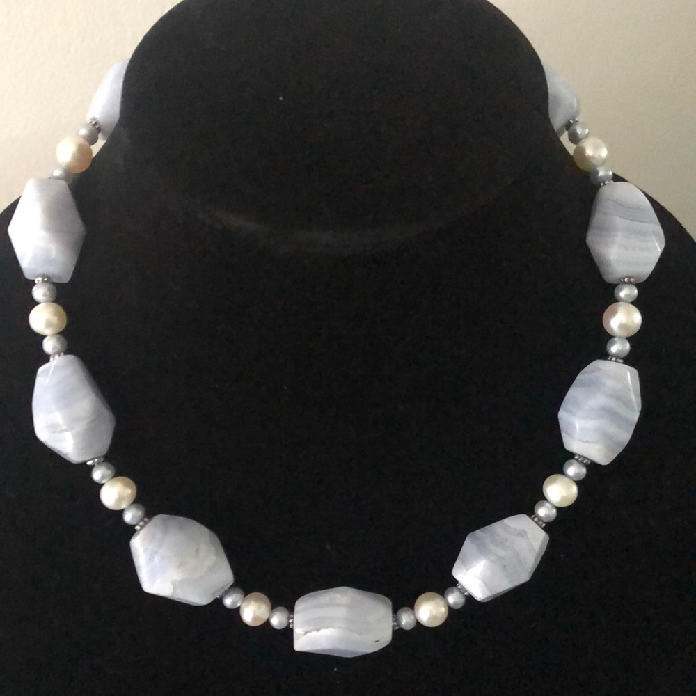 Elegant Blue and White Beaded Necklace Set